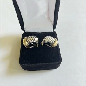 David Yurman Shrimp Two Tone Cable Earrings with Hallmark.